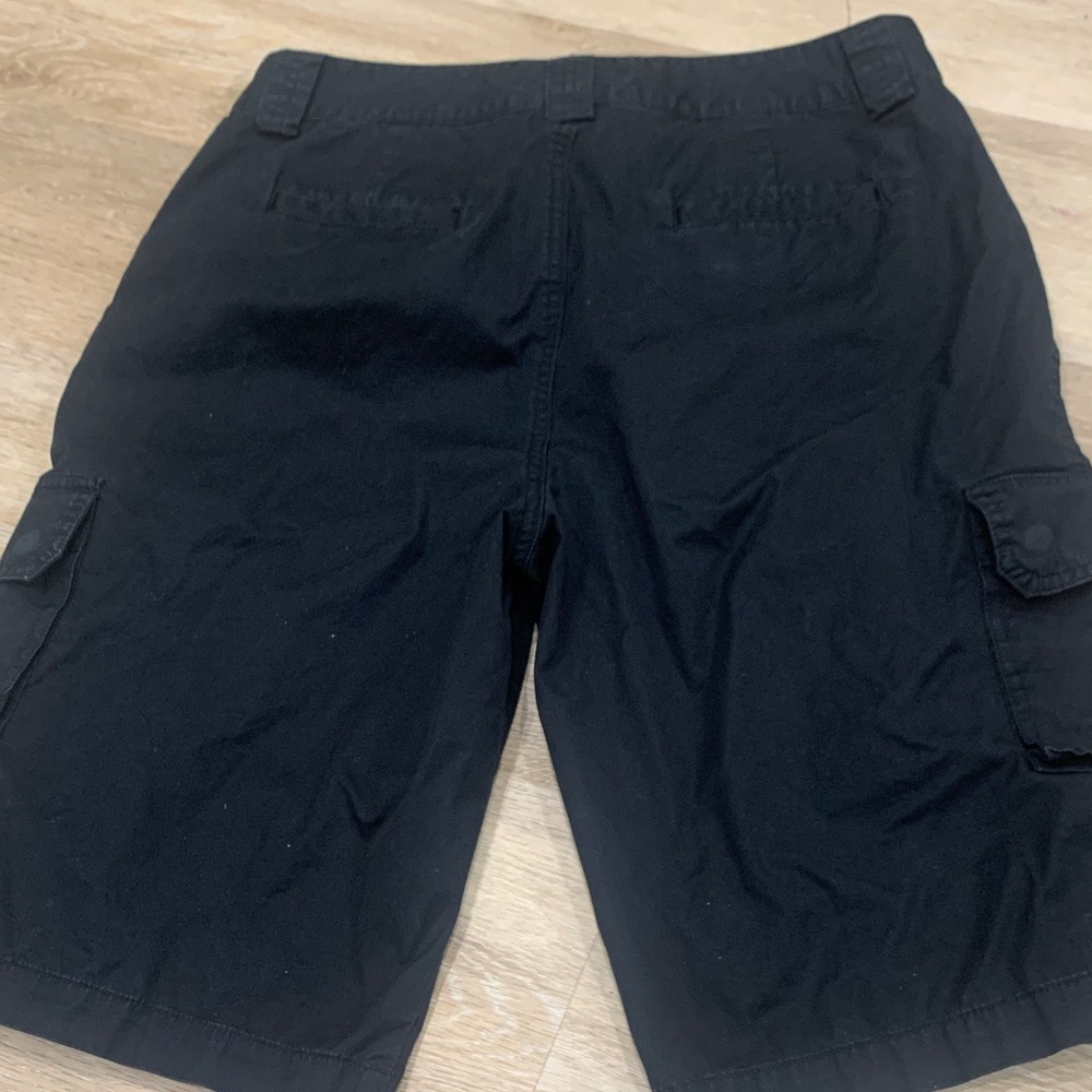 LAUREN RALPH LAUREN Black Cargo Shorts Petite - Picture 4 of 6